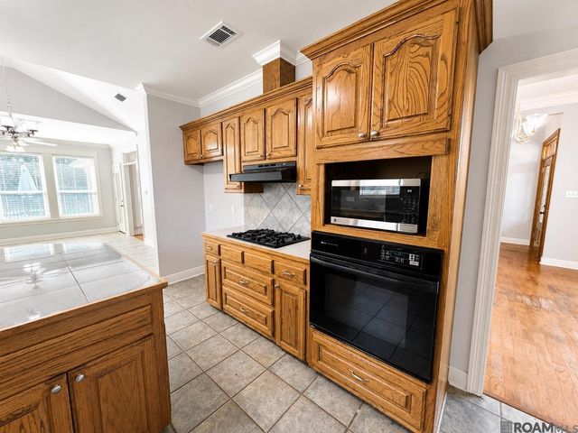 16427 Wesley Evans Rd, Prairieville, LA 70769