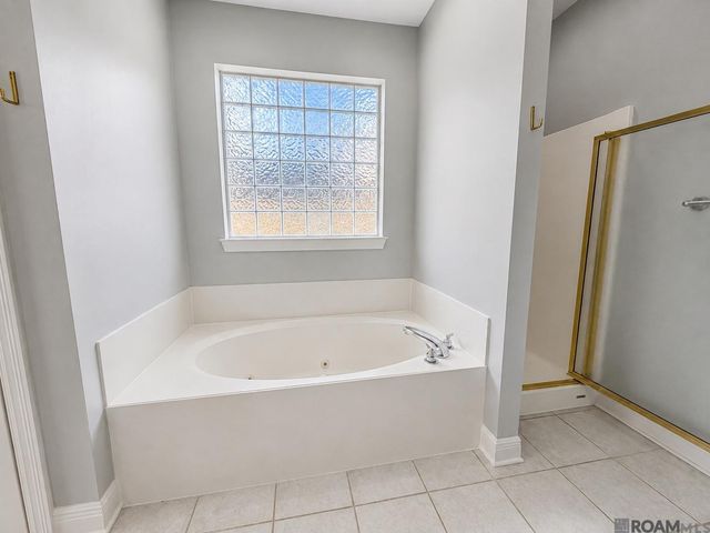 16427 Wesley Evans Rd, Prairieville, LA 70769