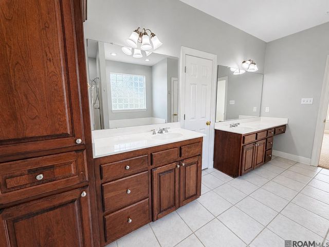 16427 Wesley Evans Rd, Prairieville, LA 70769