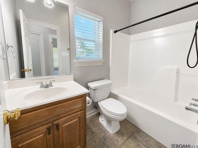 16427 Wesley Evans Rd, Prairieville, LA 70769