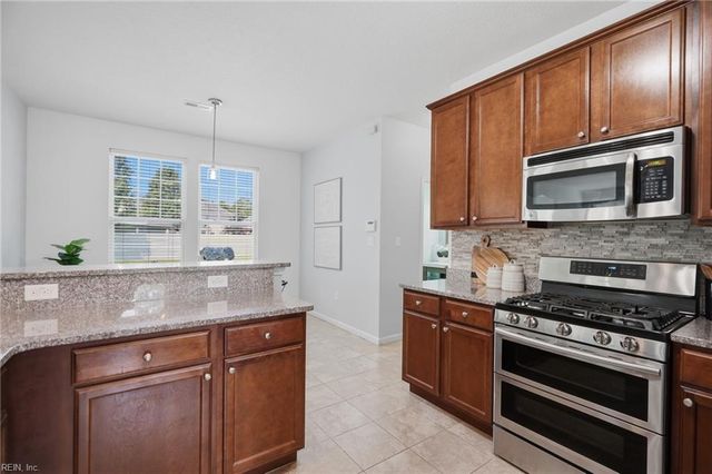 4704 Wood Stork DR, Chesapeake, VA 23321