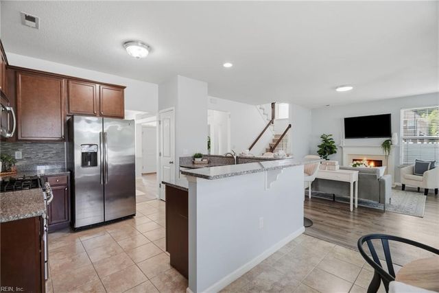 4704 Wood Stork DR, Chesapeake, VA 23321