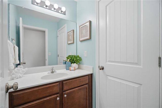 4704 Wood Stork DR, Chesapeake, VA 23321