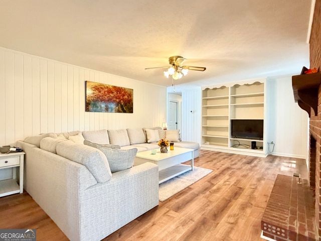 5 Plantation Circle, Carrollton, GA 30117