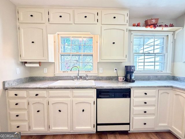 5 Plantation Circle, Carrollton, GA 30117
