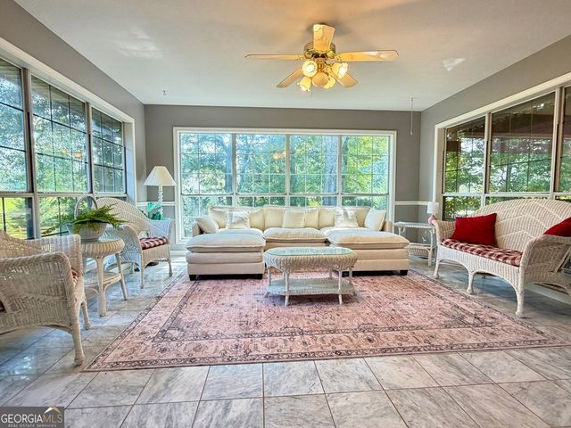 5 Plantation Circle, Carrollton, GA 30117