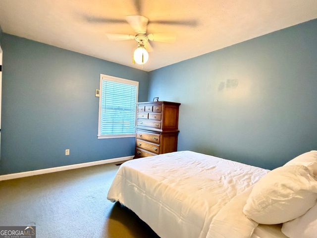 5 Plantation Circle, Carrollton, GA 30117