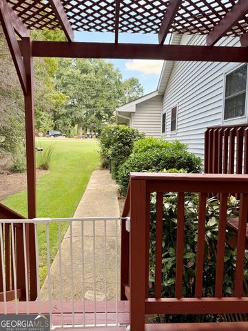 5 Plantation Circle, Carrollton, GA 30117