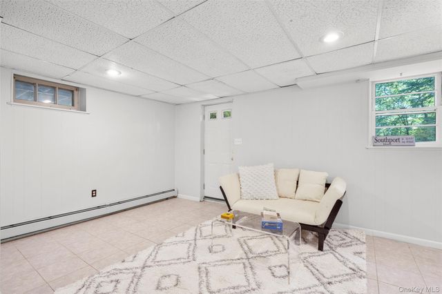 49 Entrance Way, Purdys, NY 10578