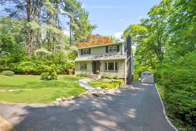 49 Entrance Way, Purdys, NY 10578