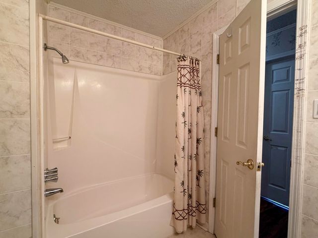 29 Country Dr., Petal, MS 39465