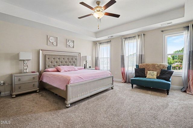 17 Barton Bay Lane, Clayton, NC 27520