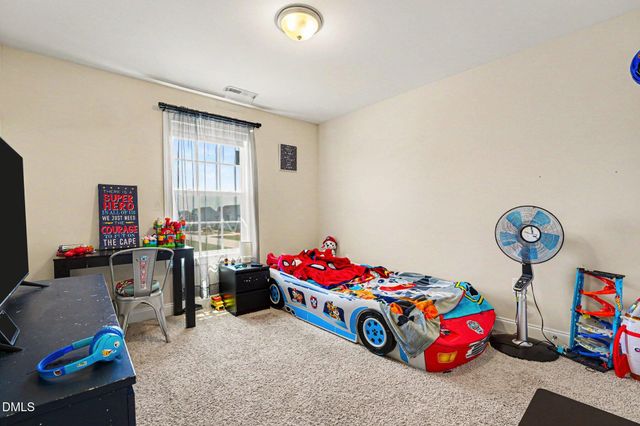 17 Barton Bay Lane, Clayton, NC 27520