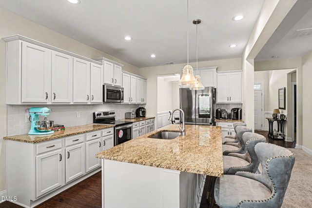 17 Barton Bay Lane, Clayton, NC 27520