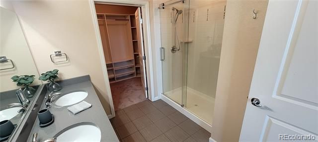 8185 E Lowry Boulevard 302, Denver, CO 80230