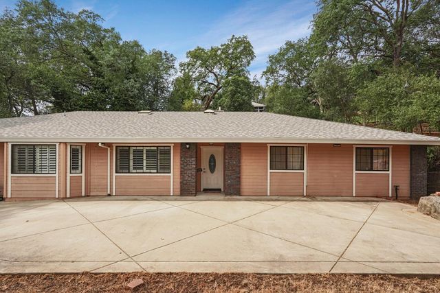 3234 Cambridge Rd, Cameron Park, CA 95682