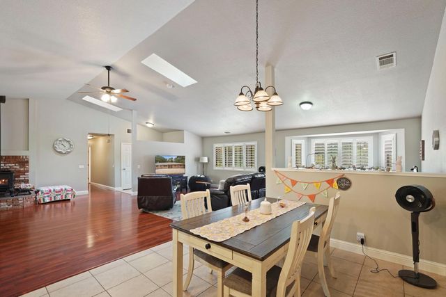 3234 Cambridge Rd, Cameron Park, CA 95682