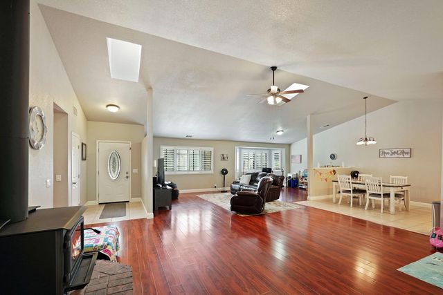 3234 Cambridge Rd, Cameron Park, CA 95682