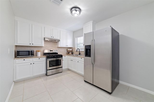 617 Frisco Street, Houston, TX 77022