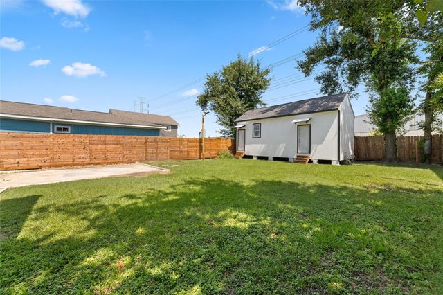 617 Frisco Street, Houston, TX 77022