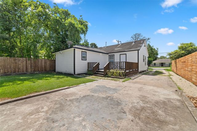 617 Frisco Street, Houston, TX 77022
