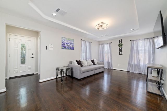 617 Frisco Street, Houston, TX 77022