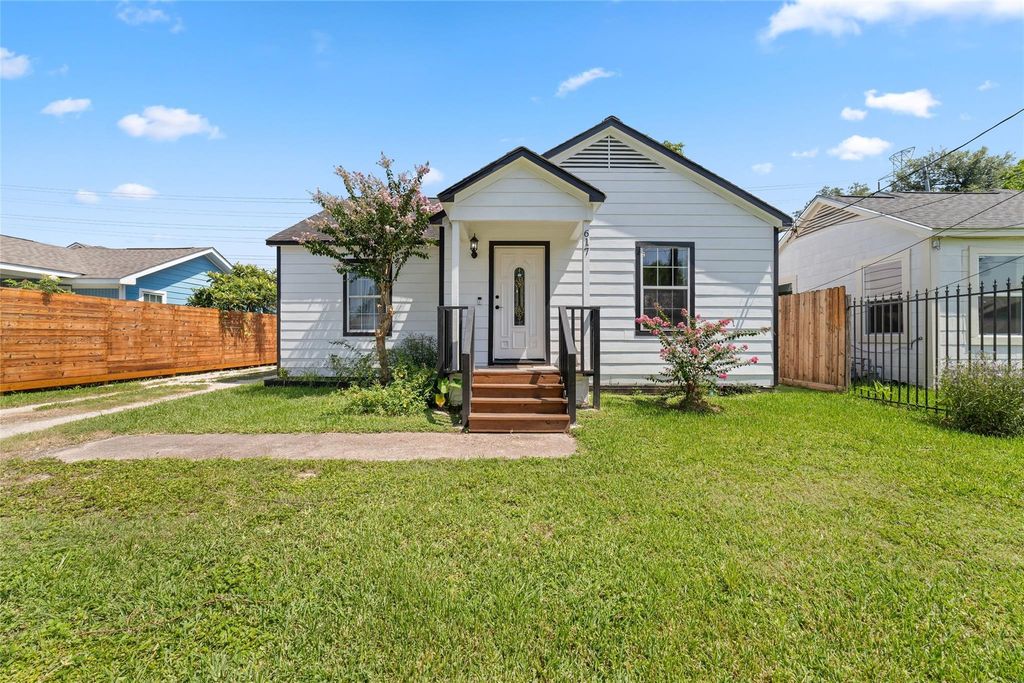 617 Frisco Street, Houston, TX 77022