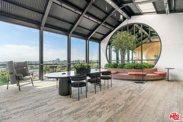 10700 Tabor Street PH7, Los Angeles, CA 90034