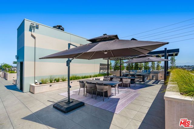 10700 Tabor Street PH7, Los Angeles, CA 90034