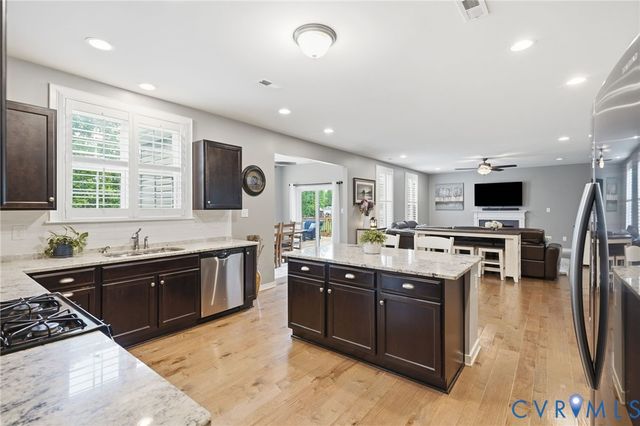13544 Thomaswoods Ln, Ashland, VA 23005