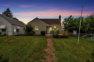 1958 W Mound Street, Columbus, OH 43223