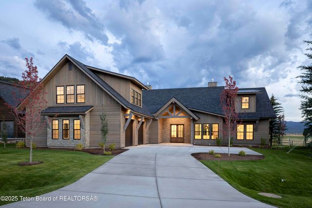 6477 TRUMPET SWAN Circle, Victor, ID 83455