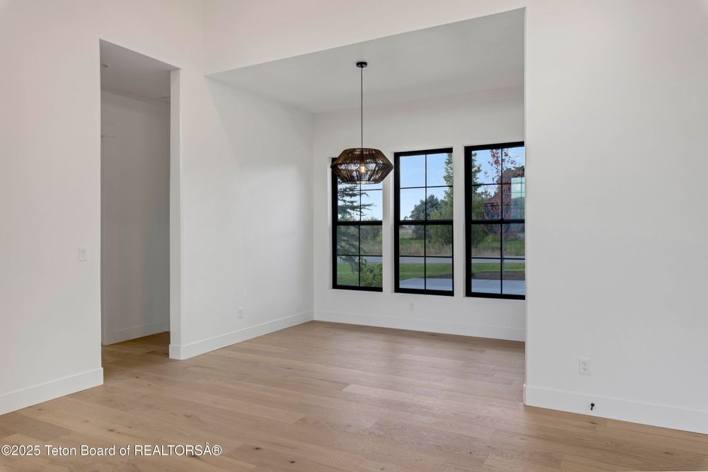 6477 TRUMPET SWAN Circle, Victor, ID 83455 photo 18