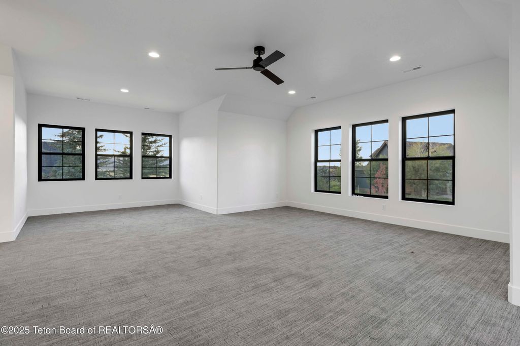 6477 TRUMPET SWAN Circle, Victor, ID 83455 photo 30