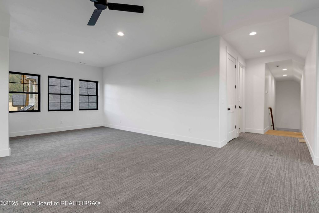 6477 TRUMPET SWAN Circle, Victor, ID 83455 photo 31