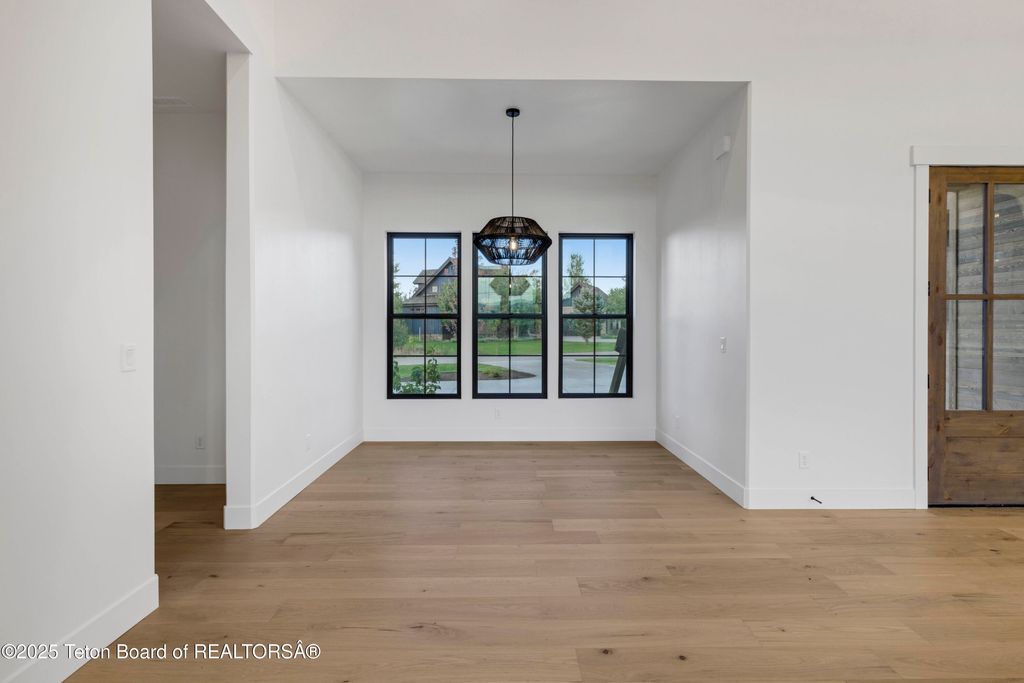 6477 TRUMPET SWAN Circle, Victor, ID 83455 photo 35