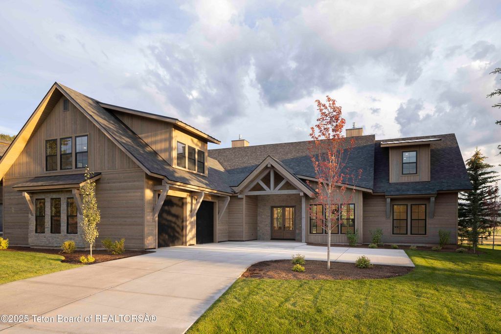 6477 TRUMPET SWAN Circle, Victor, ID 83455 photo 38