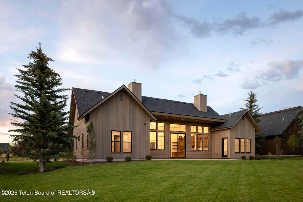 6477 TRUMPET SWAN Circle, Victor, ID 83455 photo 4