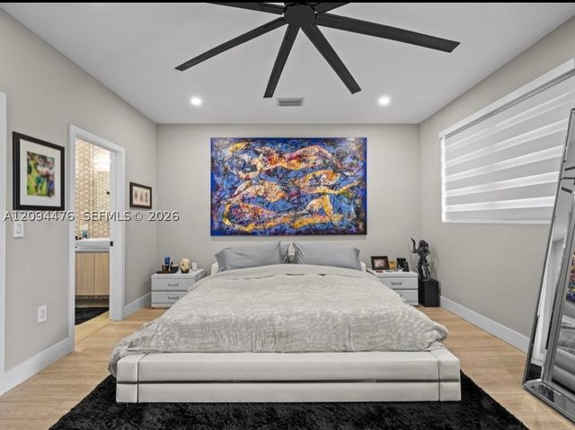 307 SW 10th St, Fort Lauderdale, FL 33315