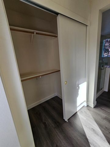 5086 Bissett Way, Sacramento, CA 95835