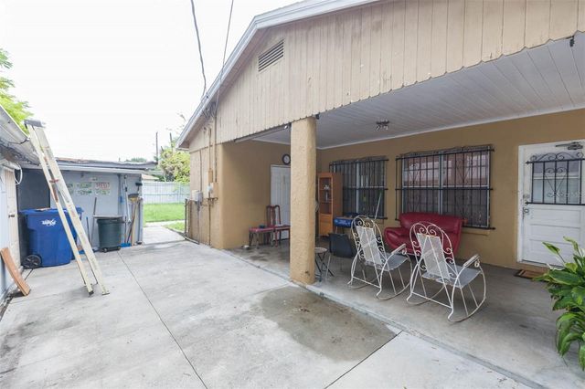 2703 W SAINT JOSEPH STREET, Tampa, FL 33607