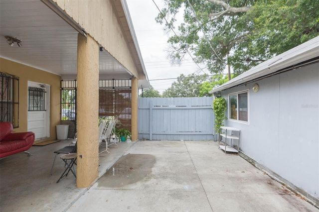 2703 W SAINT JOSEPH STREET, Tampa, FL 33607