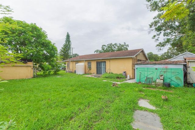2703 W SAINT JOSEPH STREET, Tampa, FL 33607