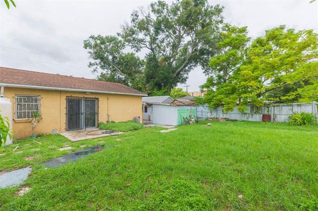 2703 W SAINT JOSEPH STREET, Tampa, FL 33607