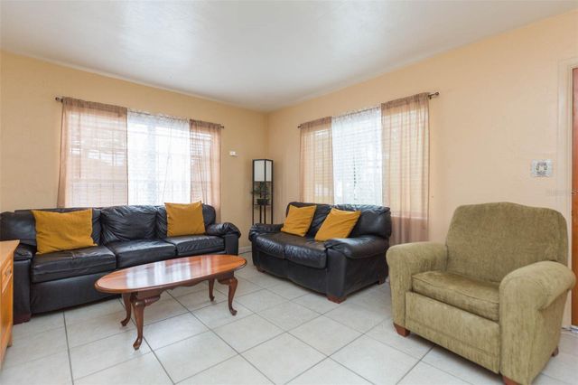 2703 W SAINT JOSEPH STREET, Tampa, FL 33607