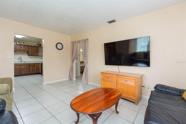 2703 W SAINT JOSEPH STREET, Tampa, FL 33607