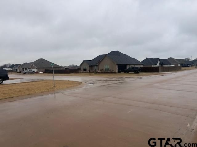 12221 Maplewood, Lindale, TX 75771