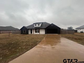 12221 Maplewood, Lindale, TX 75771