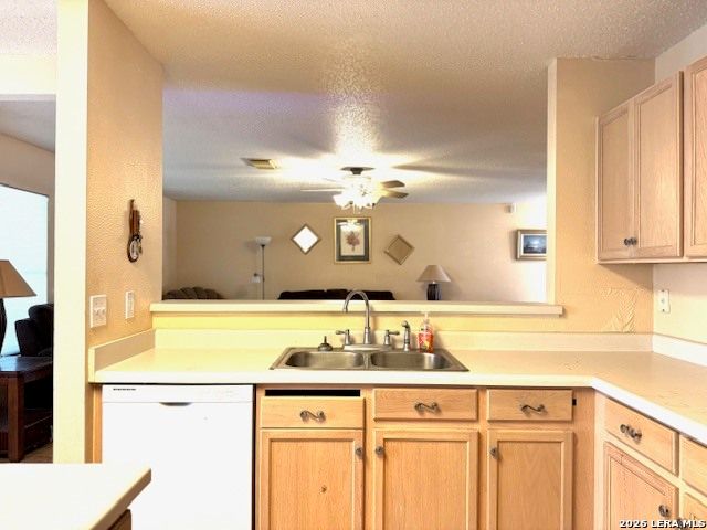 6331 Donely, San Antonio, TX 78247