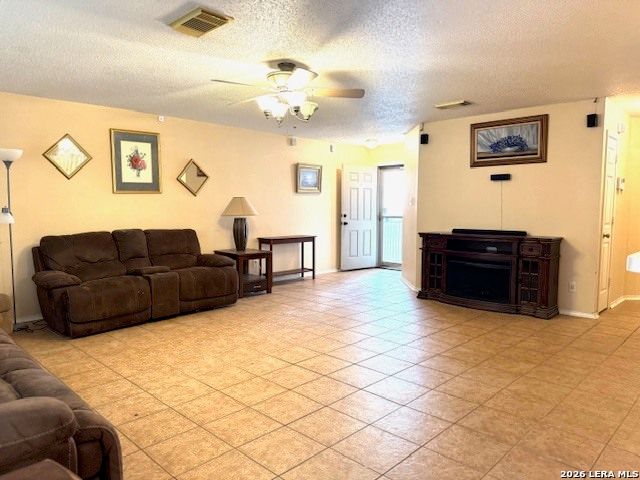 6331 Donely, San Antonio, TX 78247